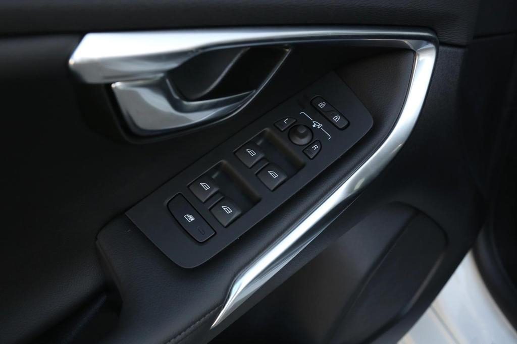 PPTC自恢復(fù)保險絲在汽車門鎖電路上的過流保護(hù)應(yīng)用